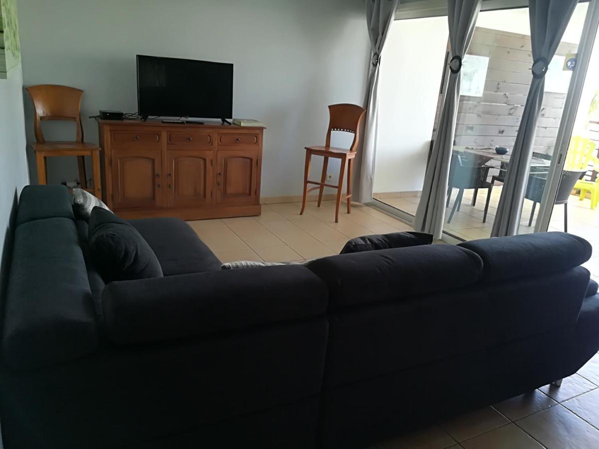 Appartement Meuble De Tourisme Saint Pierre Exteriér fotografie